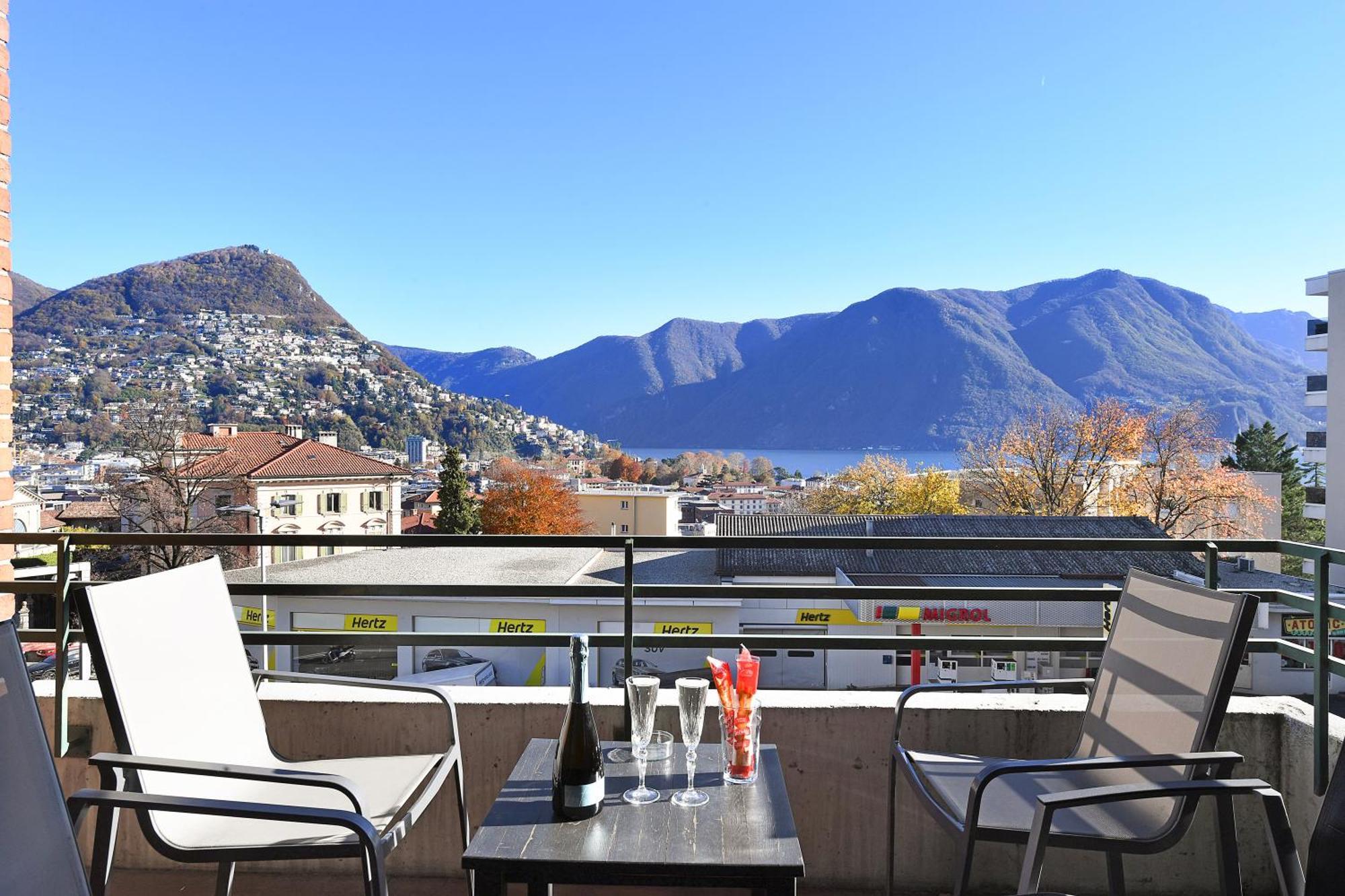 Santiago Home - Happy Rentals Lugano Luaran gambar